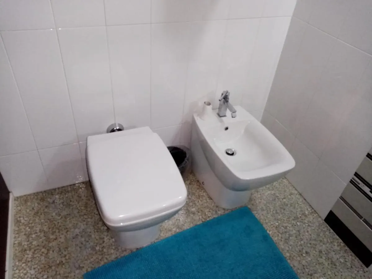 Brezza di mare appartamento in Villa con giardino e spiaggia ,casa vacanze al mare Quartu SantʼElena