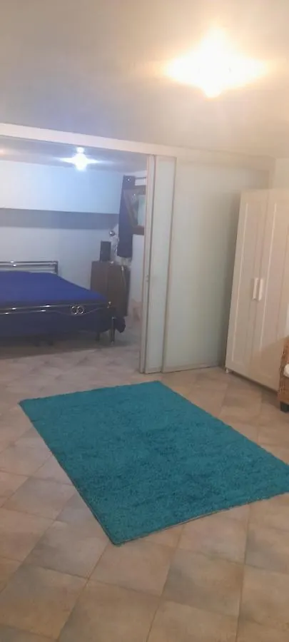 Brezza Di Mare Appartamento In Villa Con Giardino E Spiaggia ,Casa Vacanze Al Mare Quartu Sant'Elena